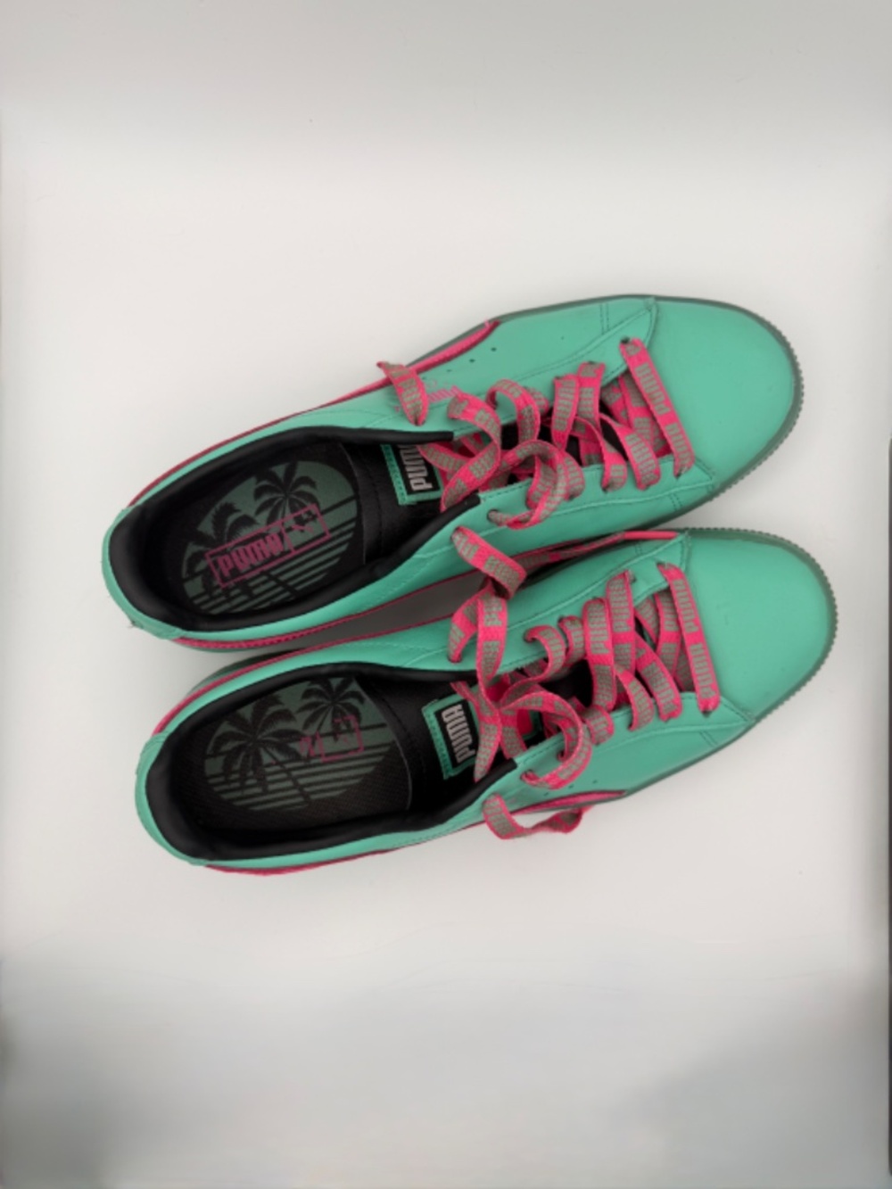 Puma Clyde 1973 South Beach Miami 36854201 Teal & Hot Pink Sneakers 80s Retro - Picture 2 of 10